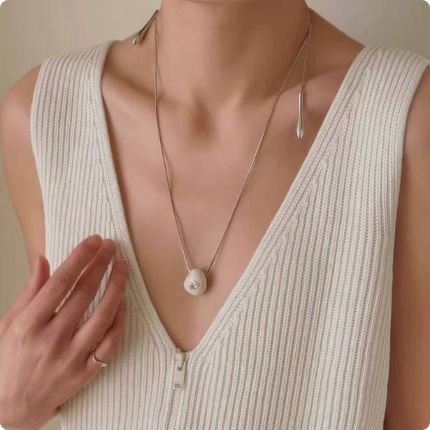 Water Drop Necklace Pull-Out To Adjust The Air Quality
